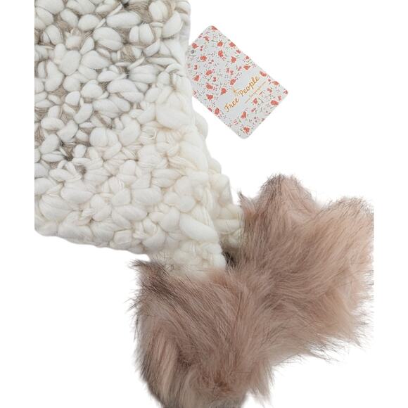 Free People Snow Castle Trapper Pom Hat Ivory - Picture 6 of 10